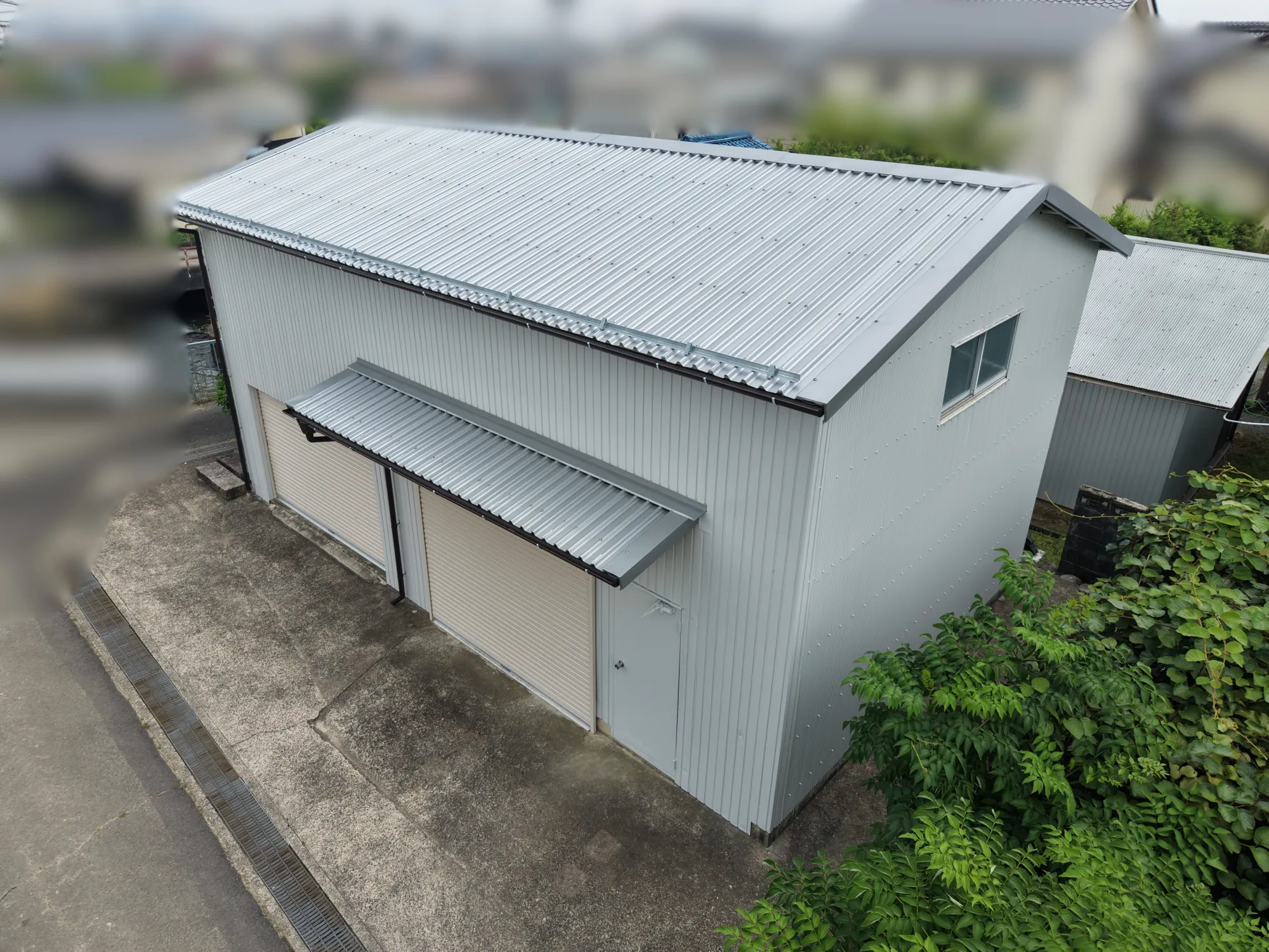 2026年7月施工　【本巣市】築50年のスレート屋根の葺き替え　錆びた外壁の塗装　あまどい交換 - 施工後