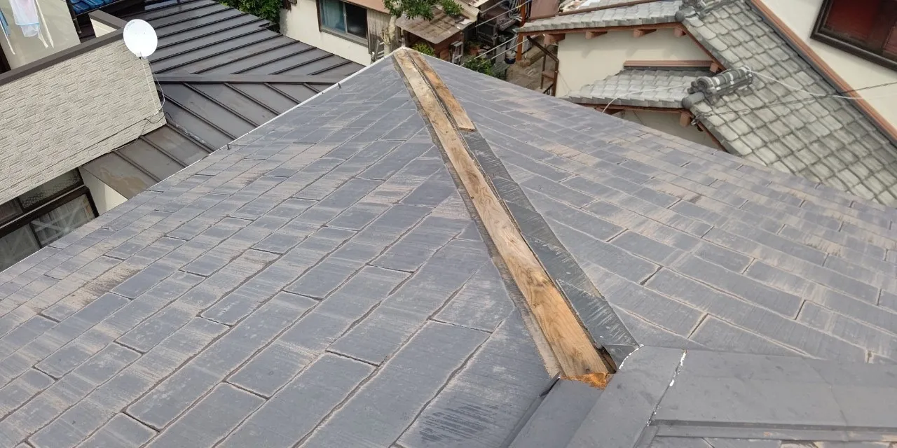 伊万里市　台風被害の天井雨漏り修理