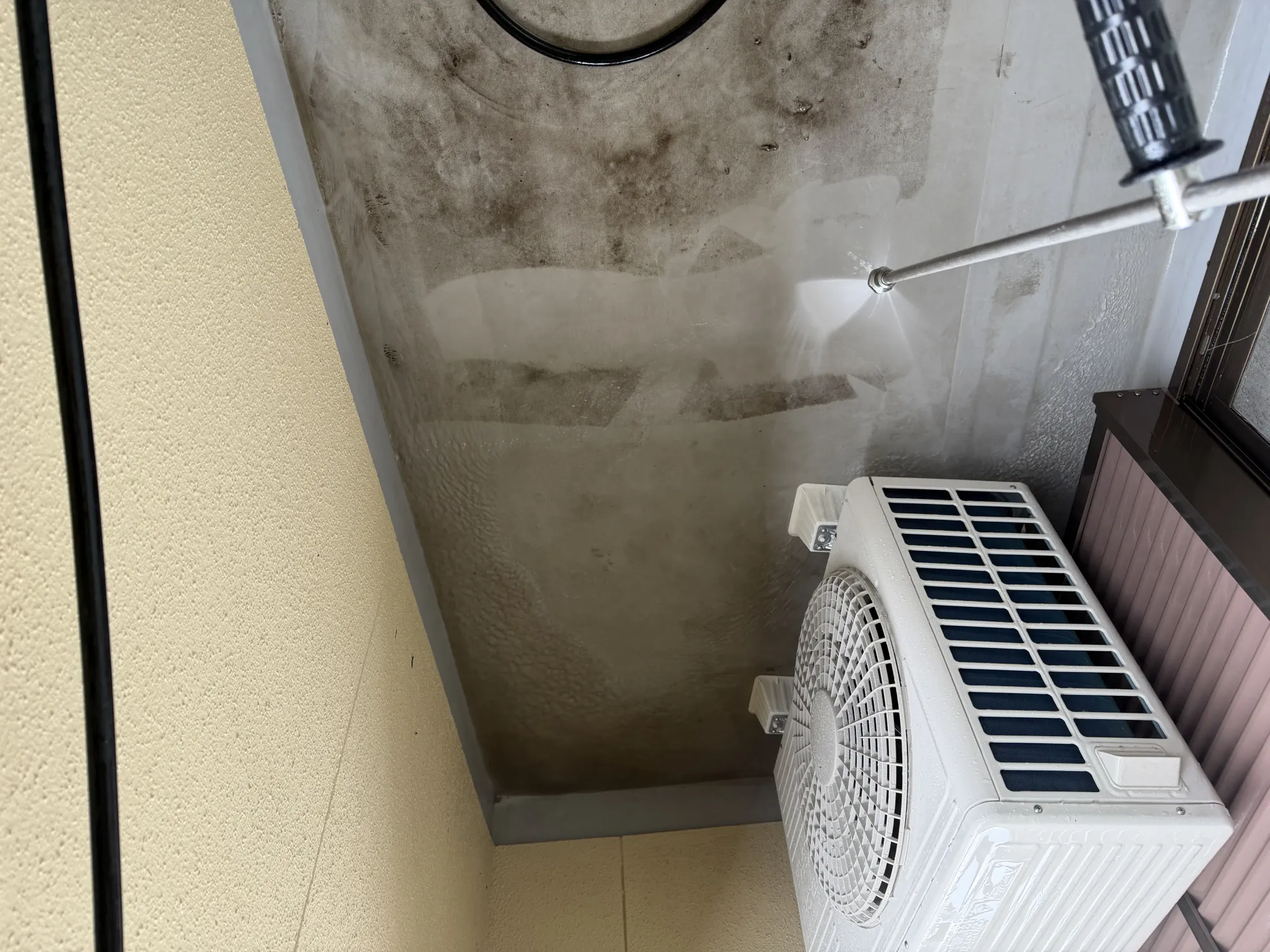 つくばみらい市で防水メンテナンス工事。相見積もりで「水拭き」を提案する安い業者が危険な理由と、高圧洗浄の重要性 - 施工後