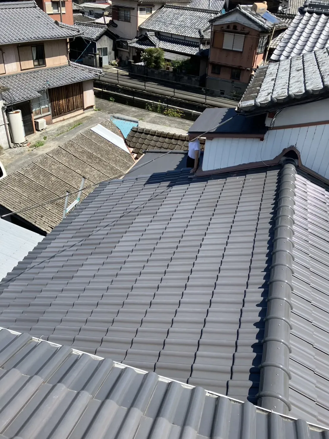 臼杵市　T様邸　屋根葺き替え　瓦 - 施工前