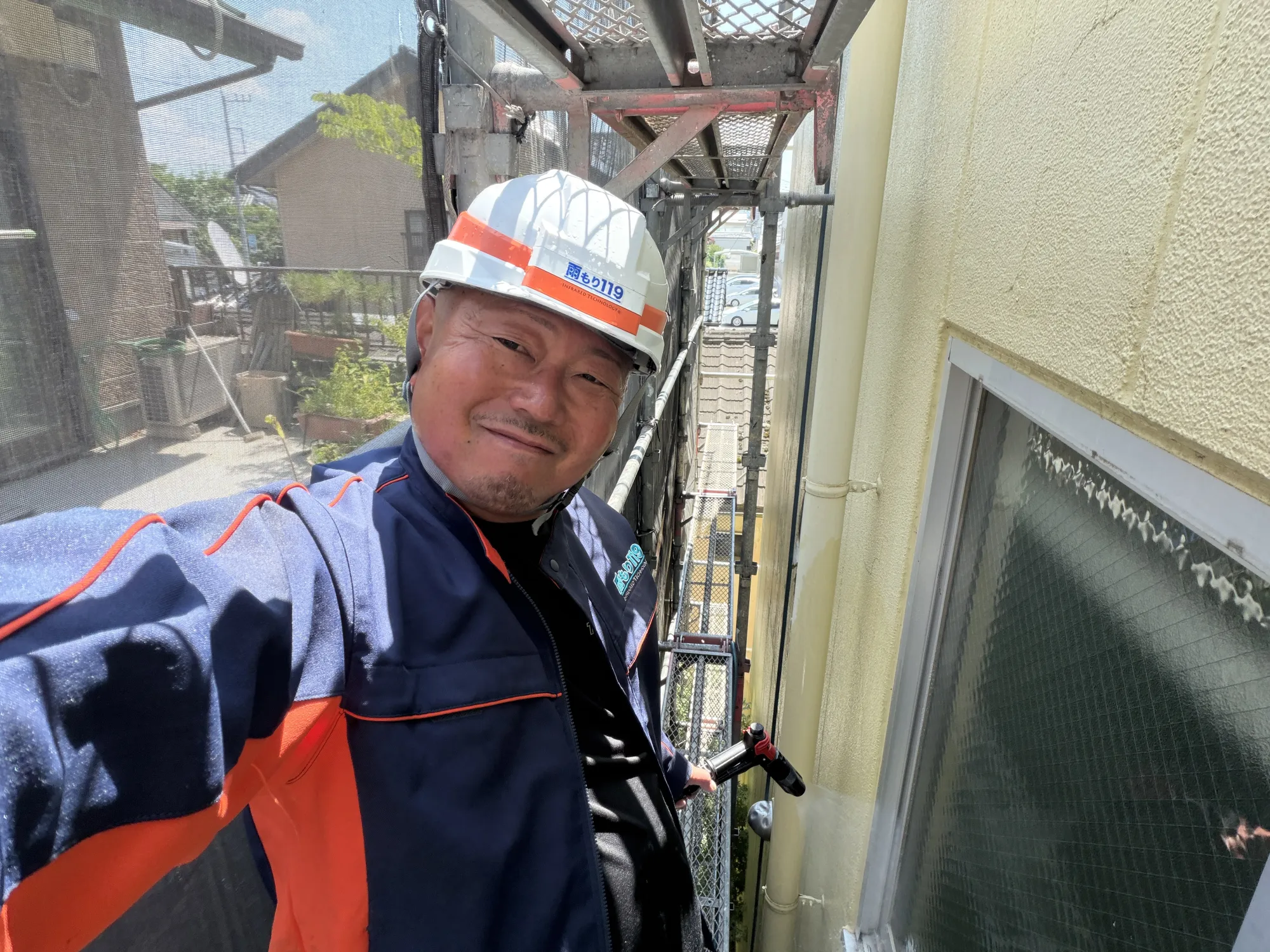 筑西市でALCテナントビルの雨漏り調査。不動産屋の紹介ではなく「雨漏り専門店」を選ぶべき理由 - 施工前