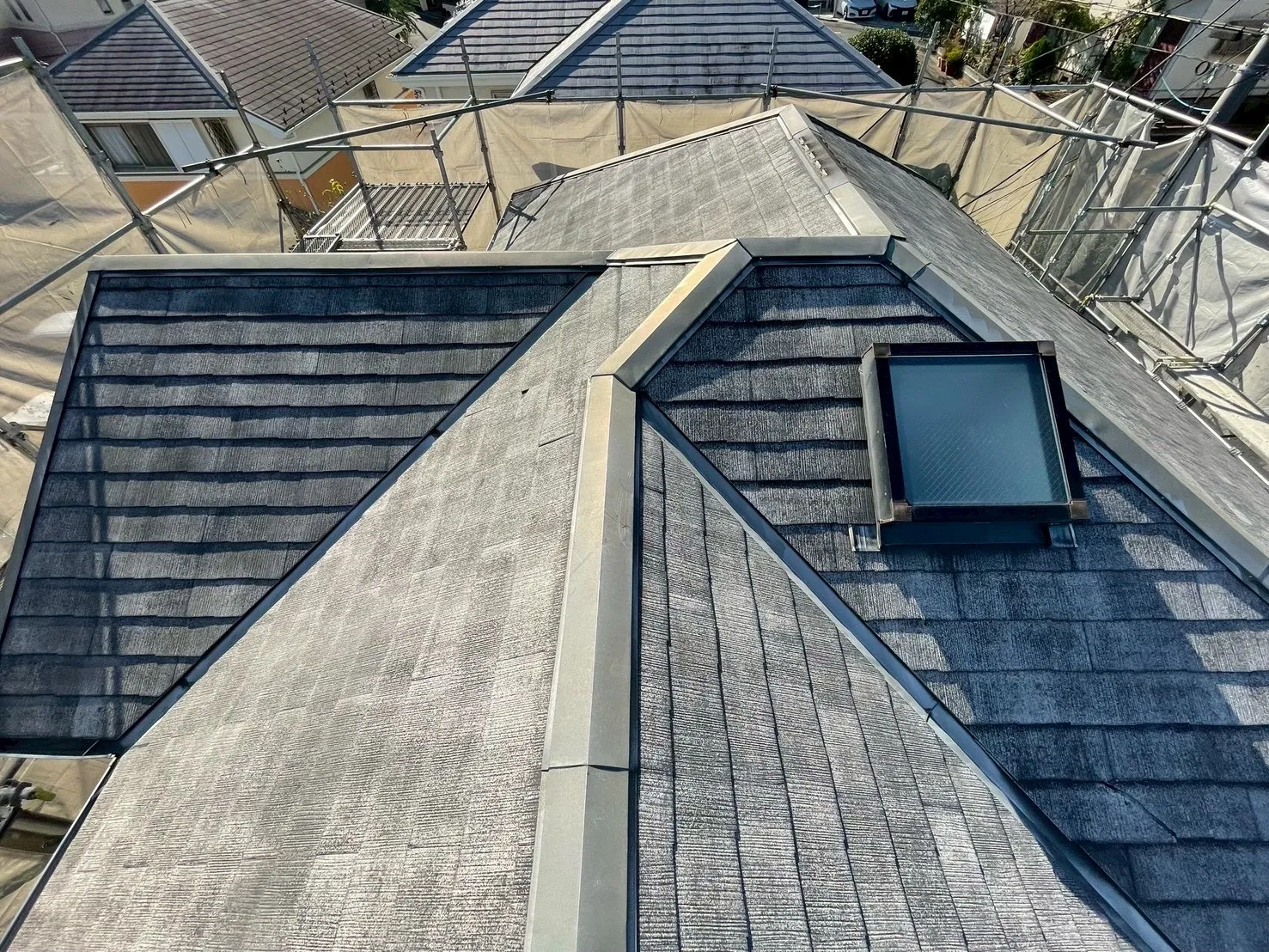 横浜市青葉区O様邸_重ね葺き工事（カバー工法） - 施工前